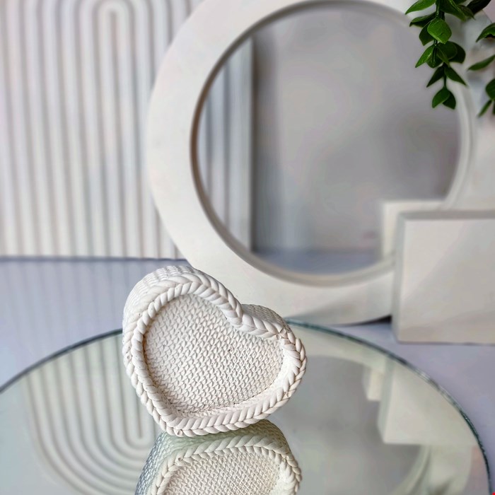 ظرف قلب حصیری 