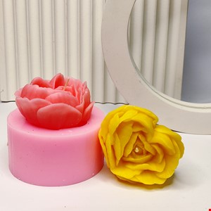 قالب گل رز قلبی